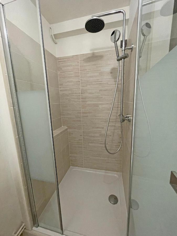 Lovely Suite Nimes Romaine 外观 照片